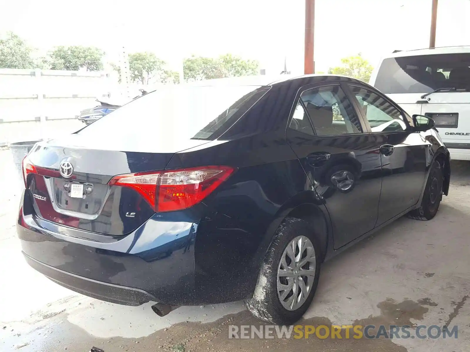 4 Photograph of a damaged car 5YFBURHE4KP930509 TOYOTA COROLLA 2019