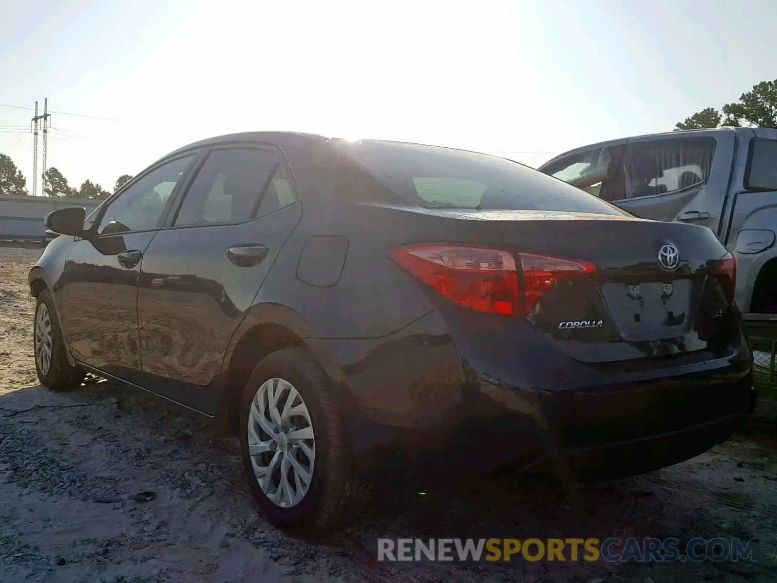 3 Photograph of a damaged car 5YFBURHE4KP931448 TOYOTA COROLLA 2019