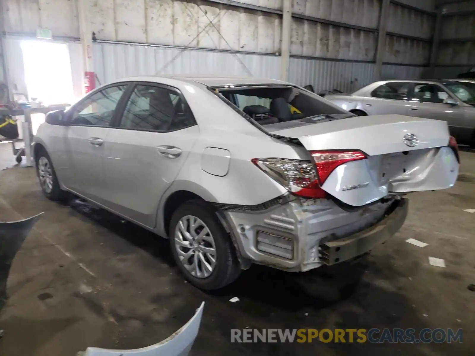 3 Photograph of a damaged car 5YFBURHE4KP931501 TOYOTA COROLLA 2019