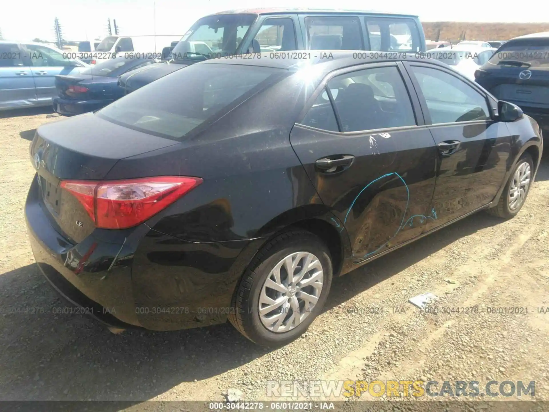 4 Photograph of a damaged car 5YFBURHE4KP931577 TOYOTA COROLLA 2019