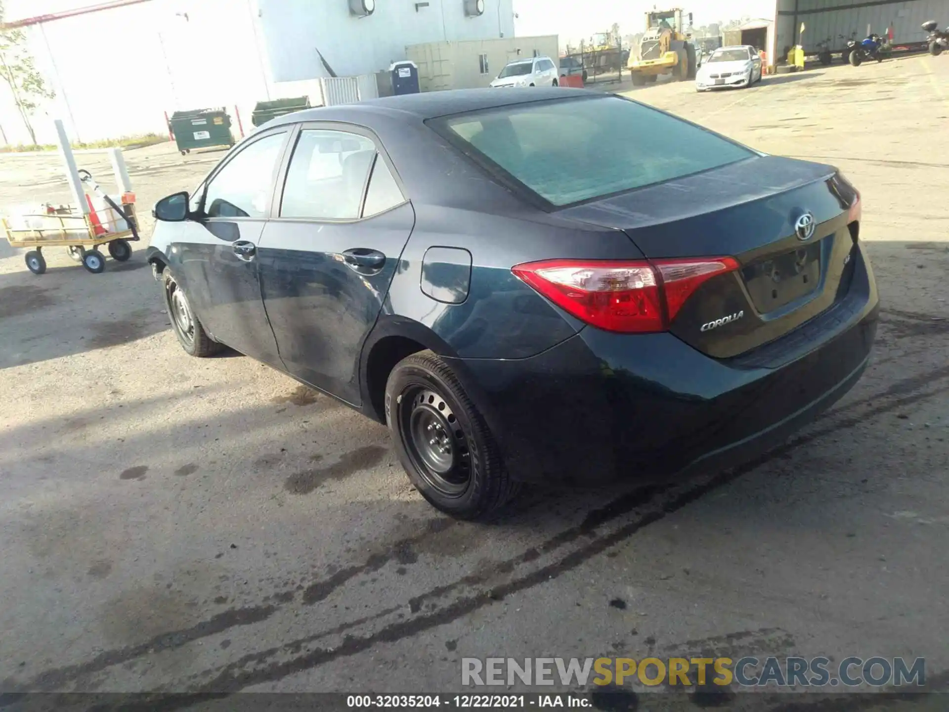 3 Photograph of a damaged car 5YFBURHE4KP934270 TOYOTA COROLLA 2019