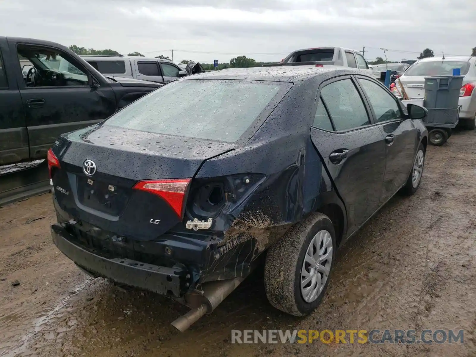 4 Photograph of a damaged car 5YFBURHE4KP934334 TOYOTA COROLLA 2019