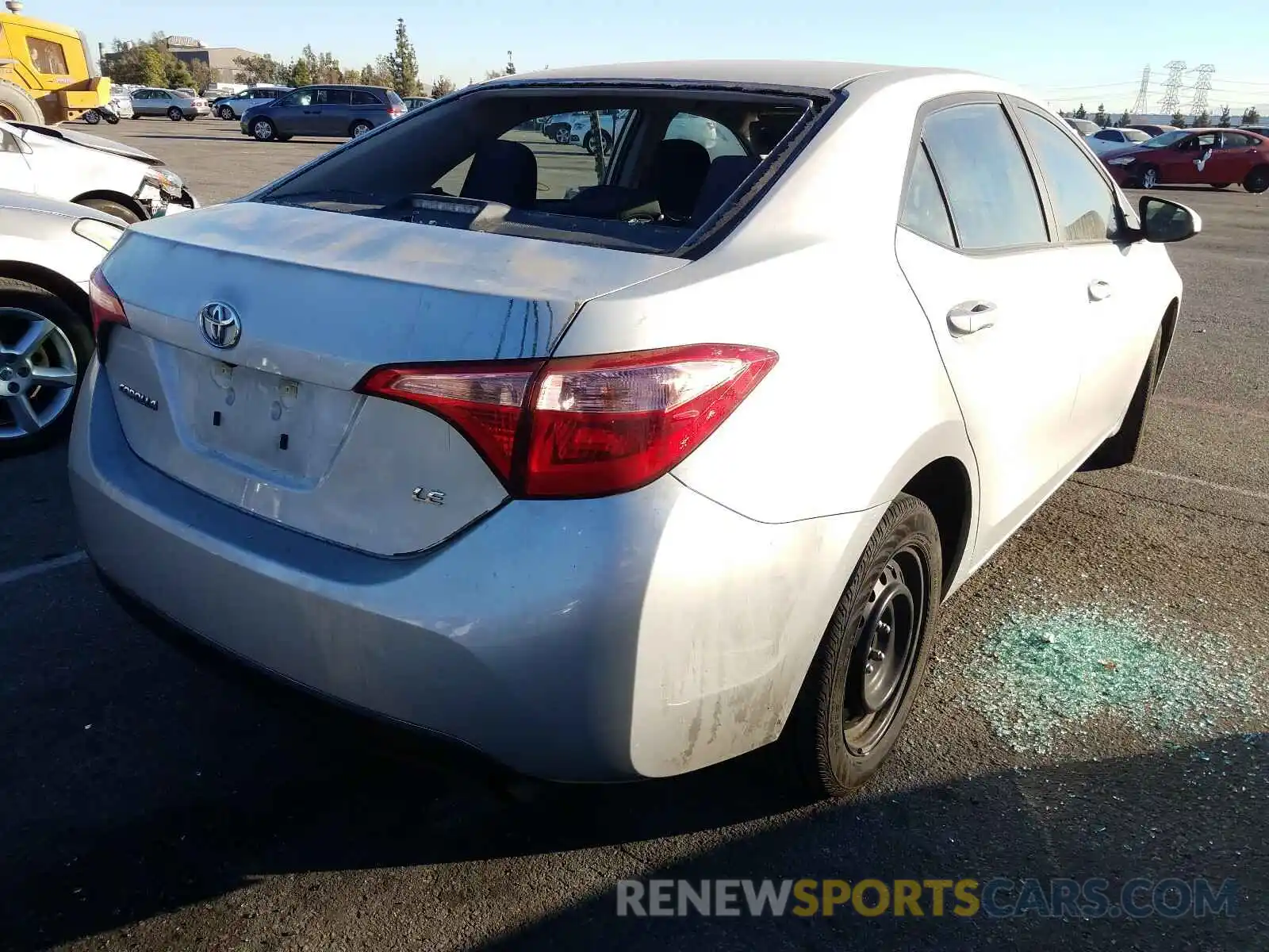 4 Photograph of a damaged car 5YFBURHE4KP934379 TOYOTA COROLLA 2019