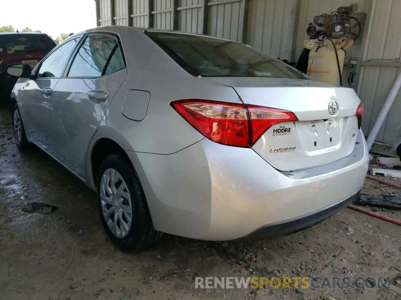 3 Photograph of a damaged car 5YFBURHE4KP934625 TOYOTA COROLLA 2019