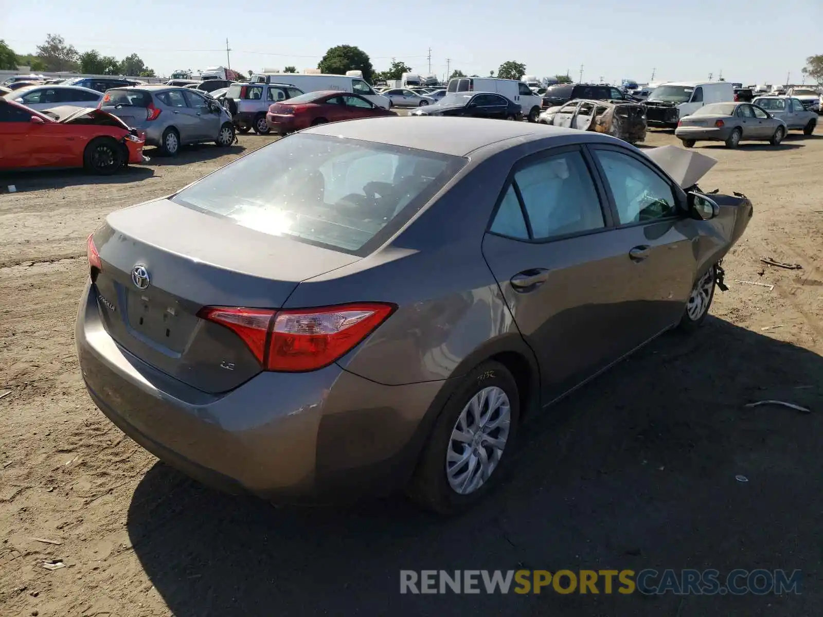 4 Photograph of a damaged car 5YFBURHE4KP934706 TOYOTA COROLLA 2019