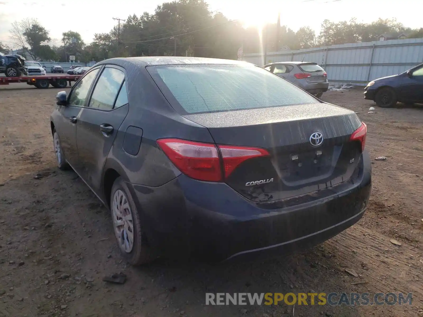 3 Photograph of a damaged car 5YFBURHE4KP935029 TOYOTA COROLLA 2019