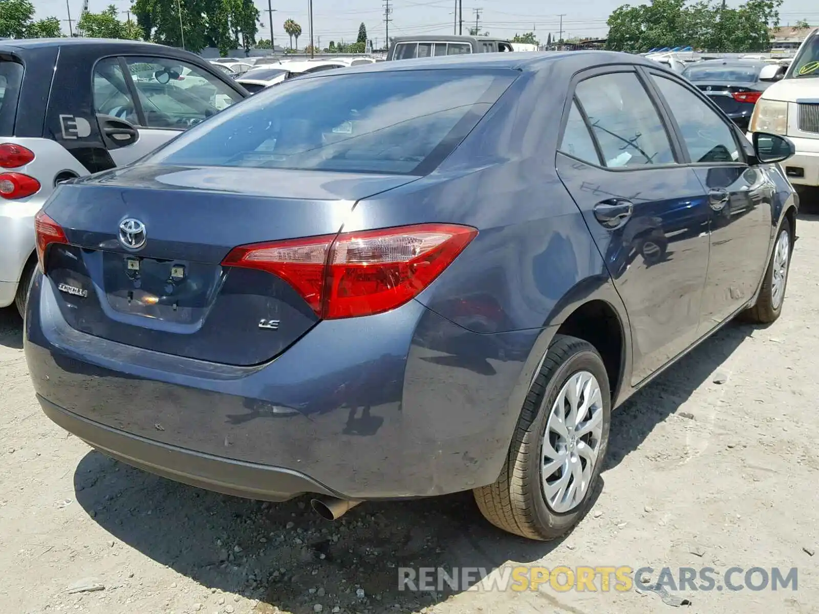 4 Photograph of a damaged car 5YFBURHE4KP935032 TOYOTA COROLLA 2019