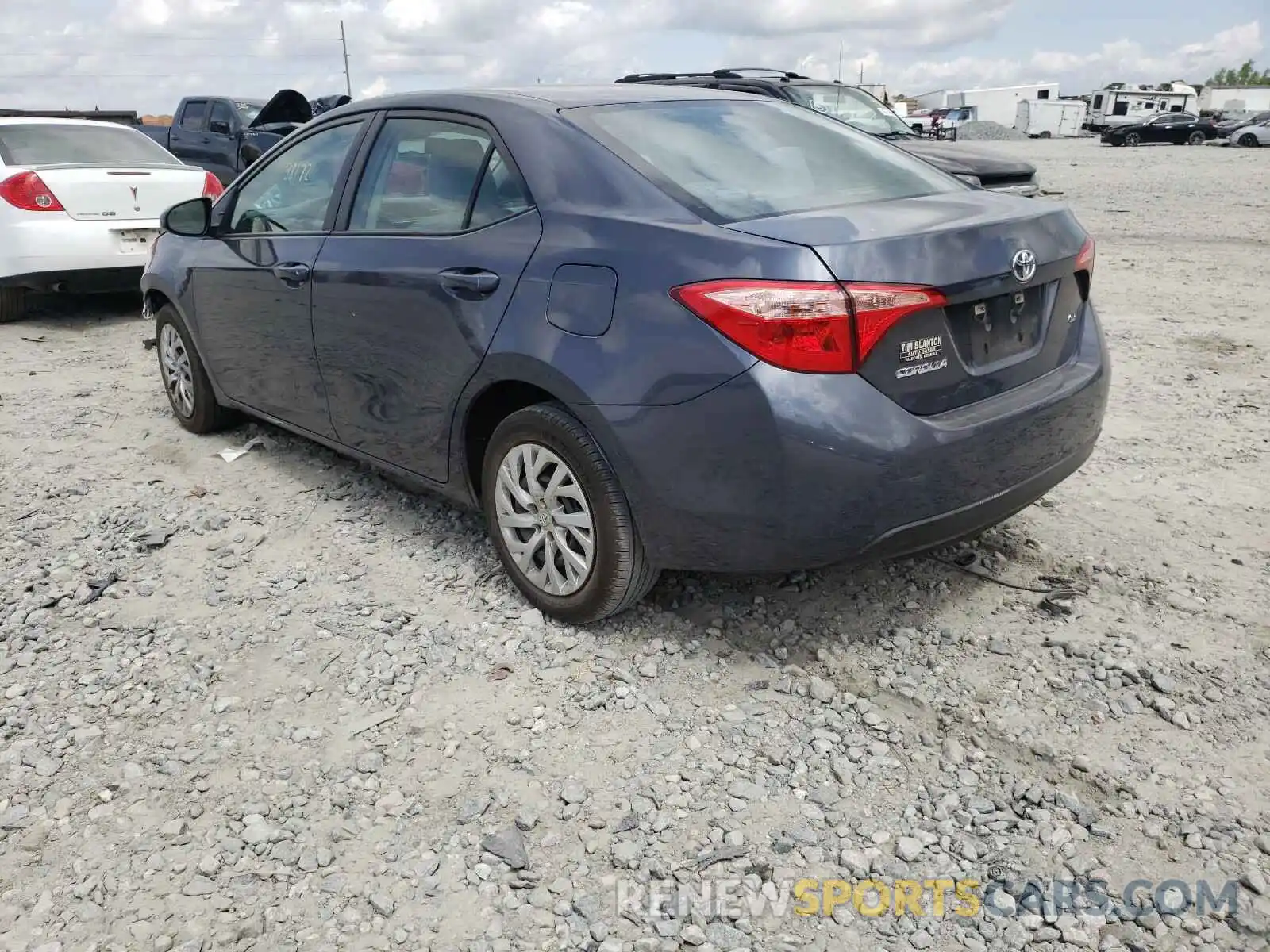 3 Photograph of a damaged car 5YFBURHE4KP935080 TOYOTA COROLLA 2019