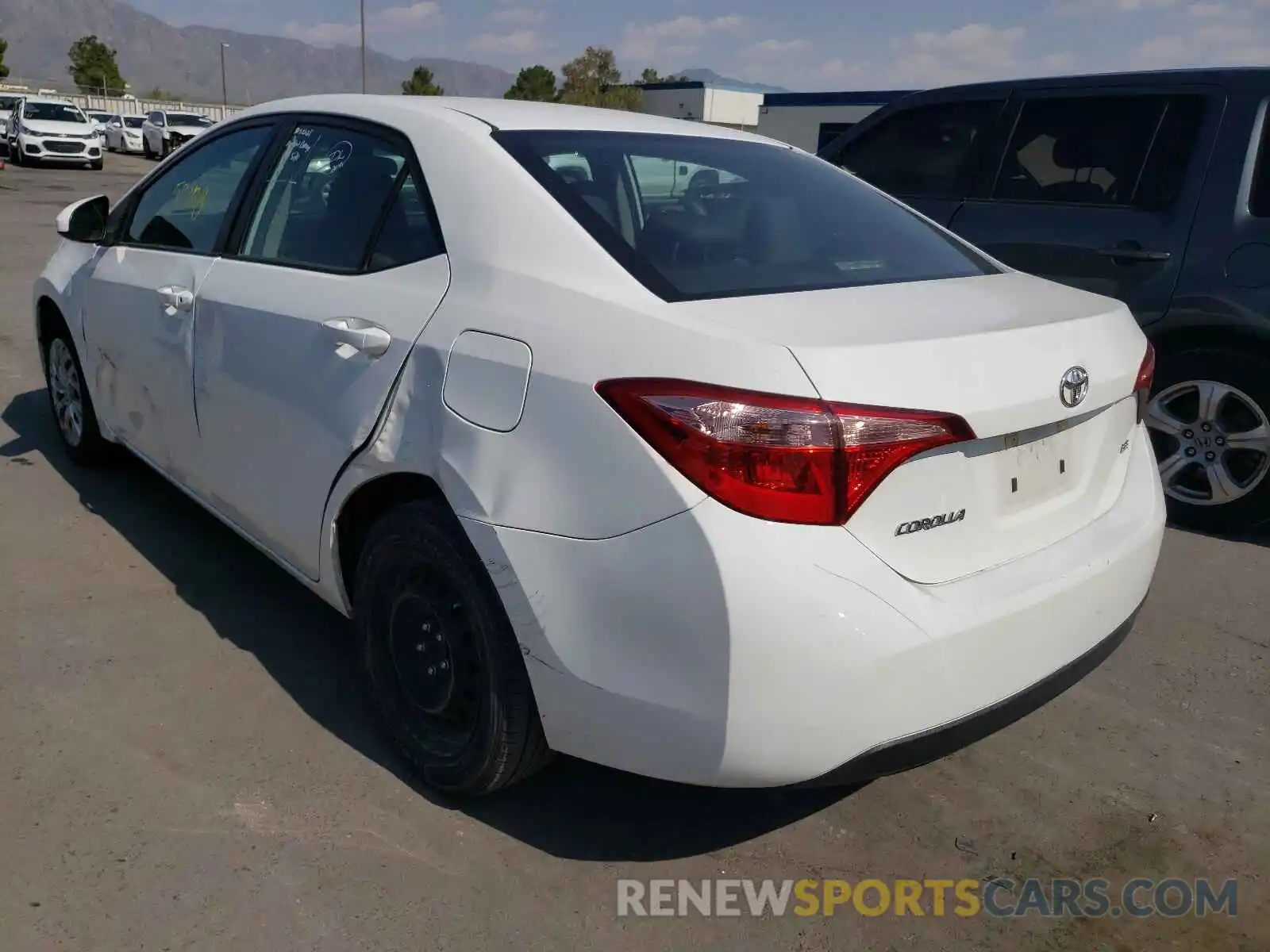 3 Photograph of a damaged car 5YFBURHE4KP935449 TOYOTA COROLLA 2019