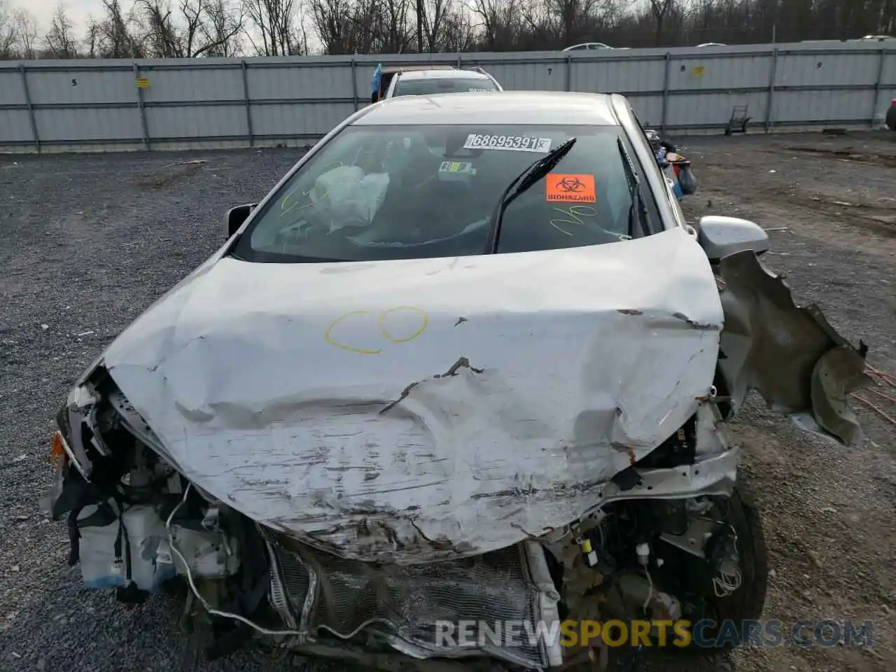 7 Photograph of a damaged car 5YFBURHE4KP935452 TOYOTA COROLLA 2019