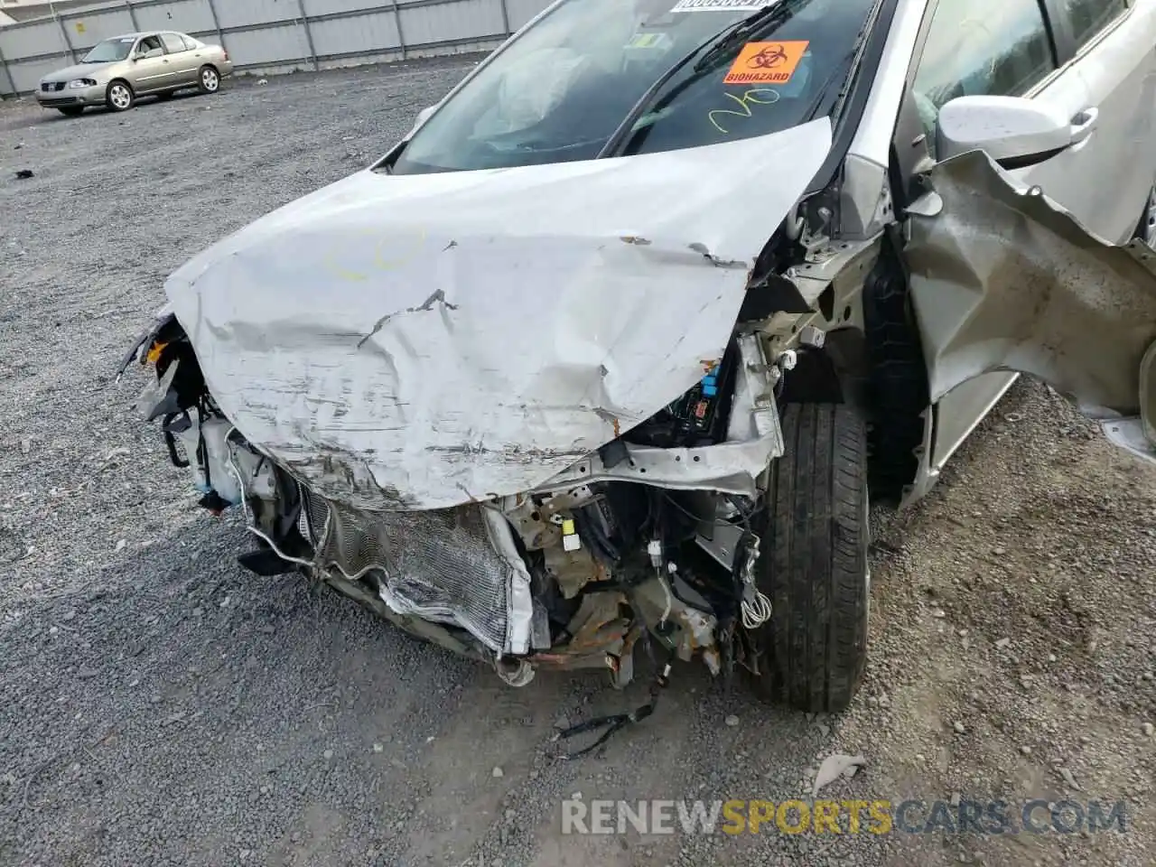 9 Photograph of a damaged car 5YFBURHE4KP935452 TOYOTA COROLLA 2019