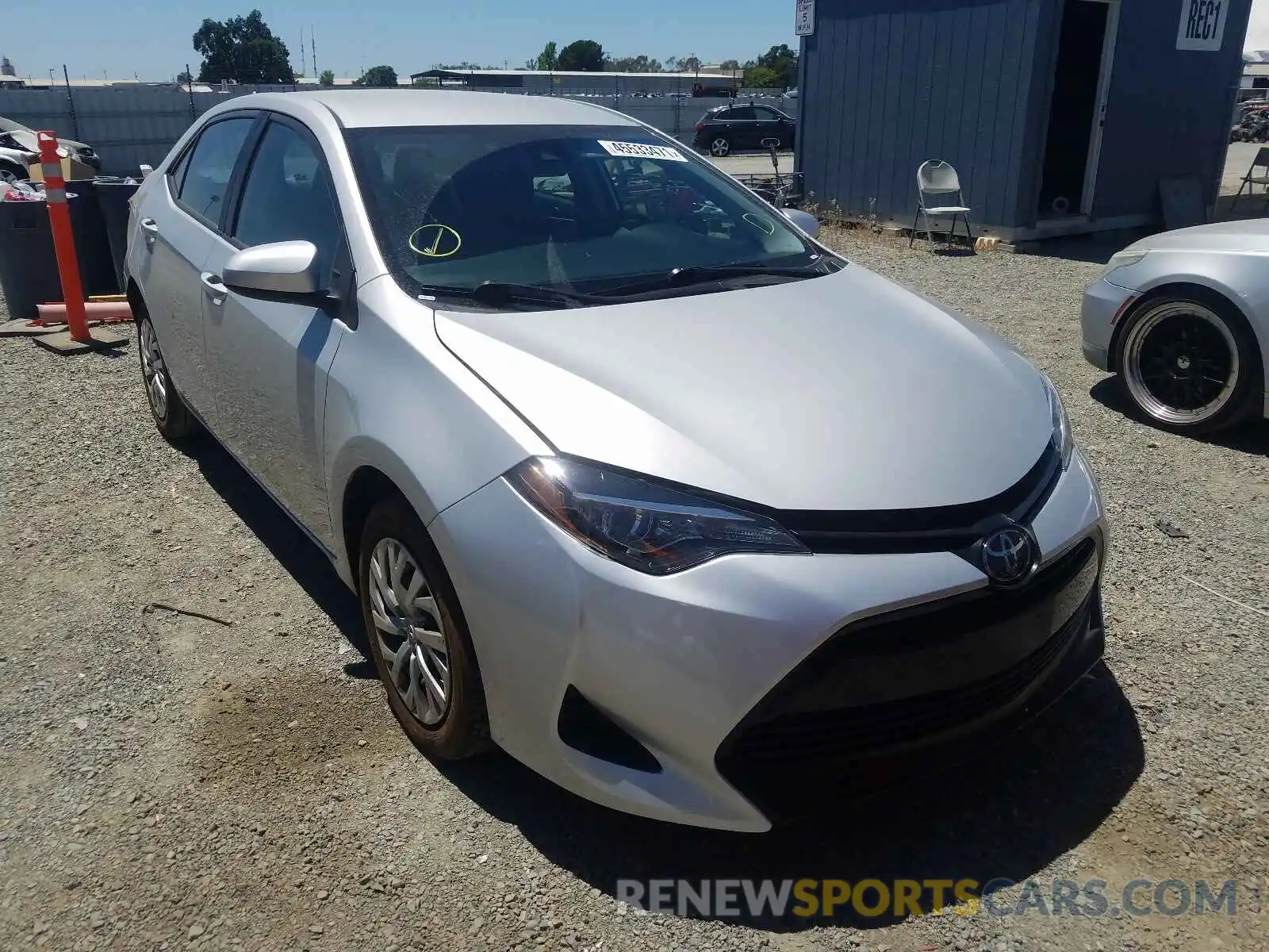 1 Photograph of a damaged car 5YFBURHE4KP935869 TOYOTA COROLLA 2019