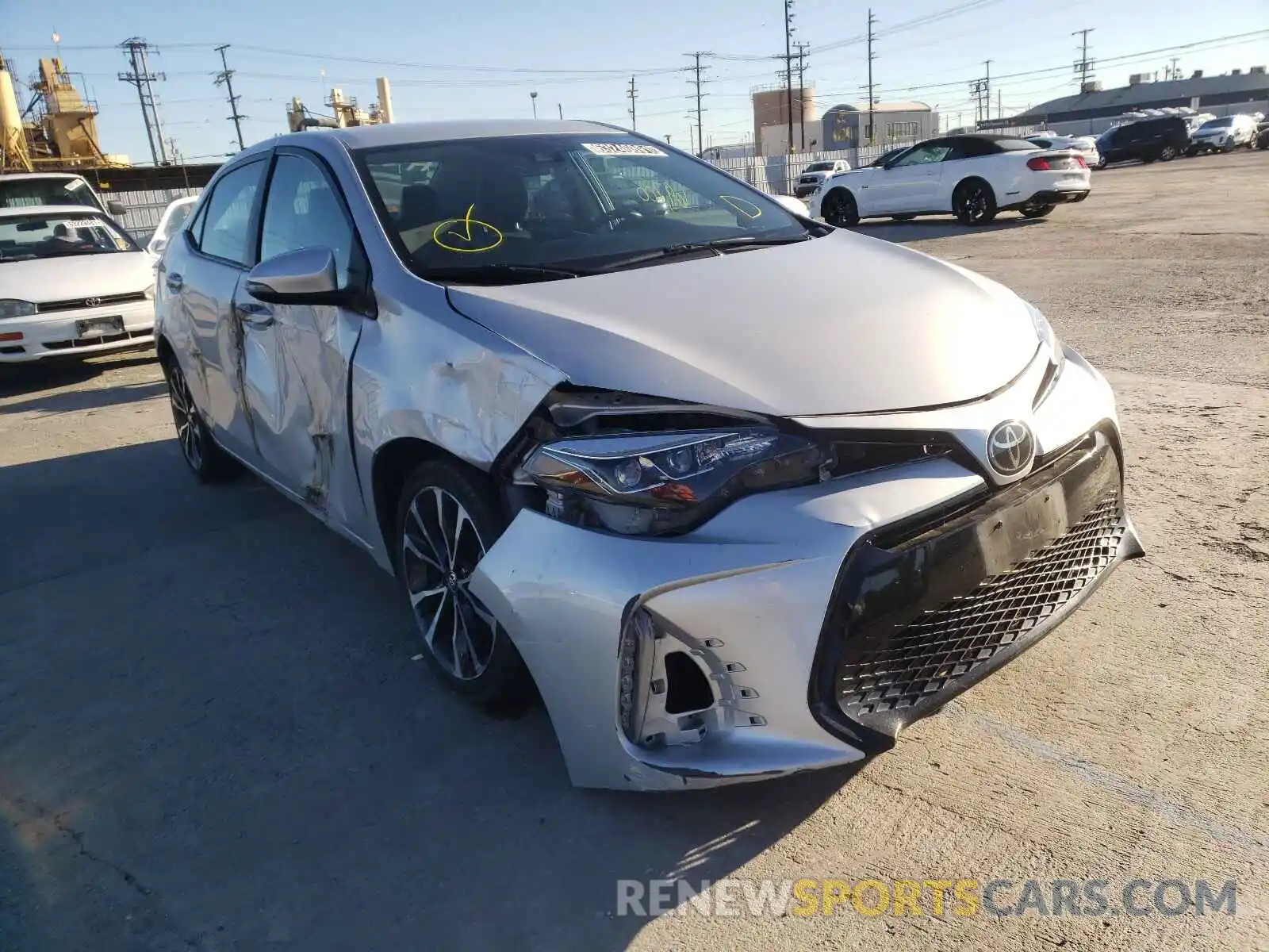 1 Photograph of a damaged car 5YFBURHE4KP936472 TOYOTA COROLLA 2019