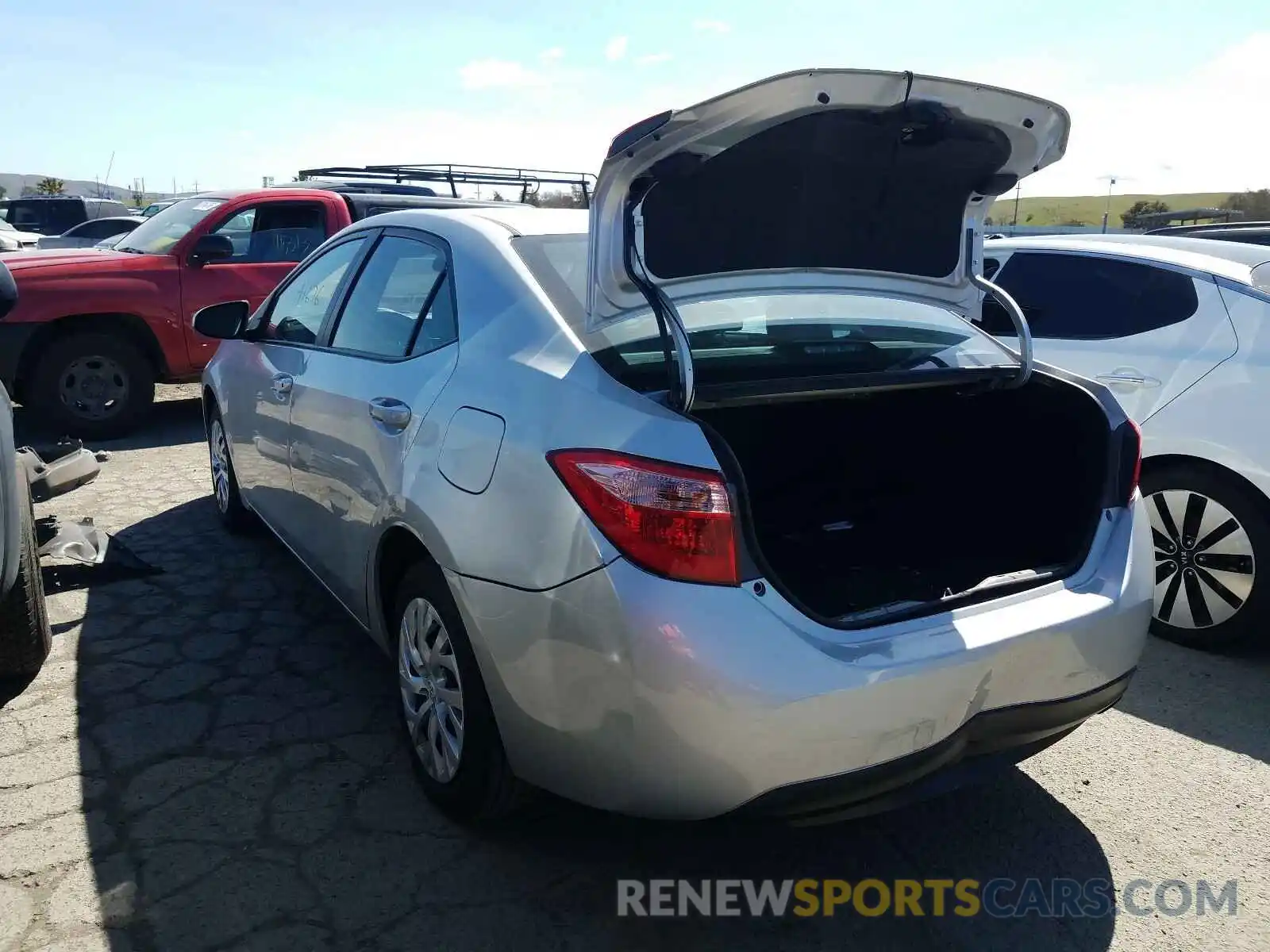 3 Photograph of a damaged car 5YFBURHE4KP937217 TOYOTA COROLLA 2019