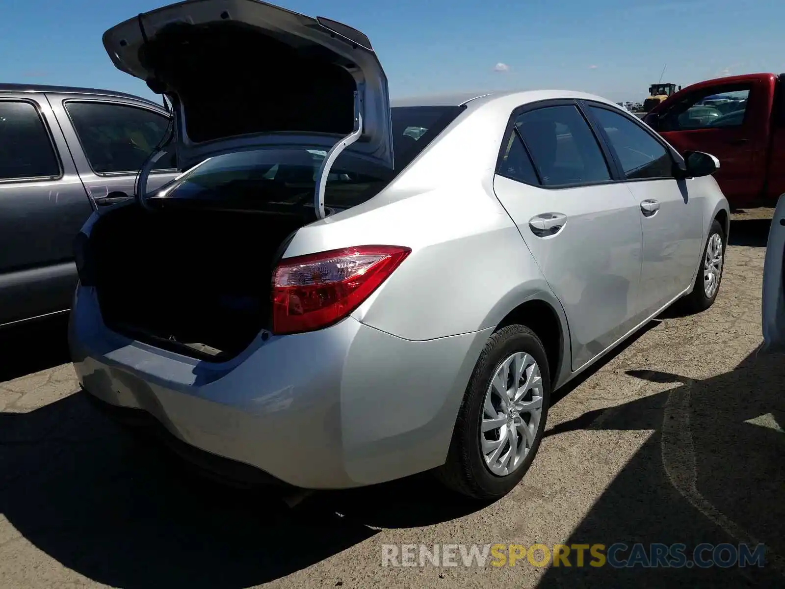 4 Photograph of a damaged car 5YFBURHE4KP937217 TOYOTA COROLLA 2019