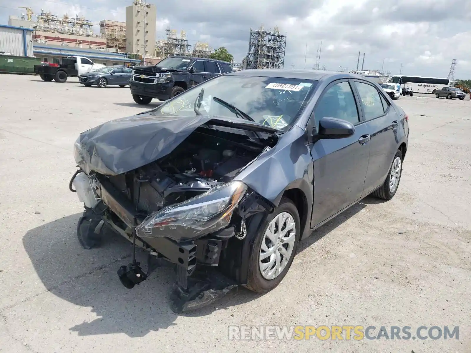 2 Photograph of a damaged car 5YFBURHE4KP937234 TOYOTA COROLLA 2019