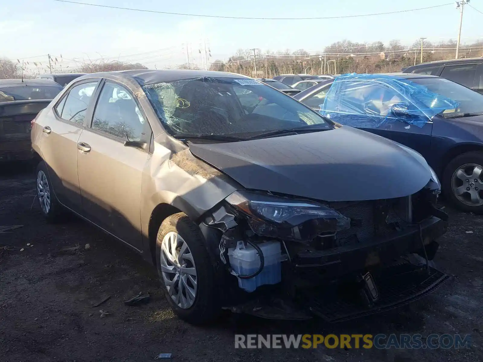 1 Photograph of a damaged car 5YFBURHE4KP937315 TOYOTA COROLLA 2019