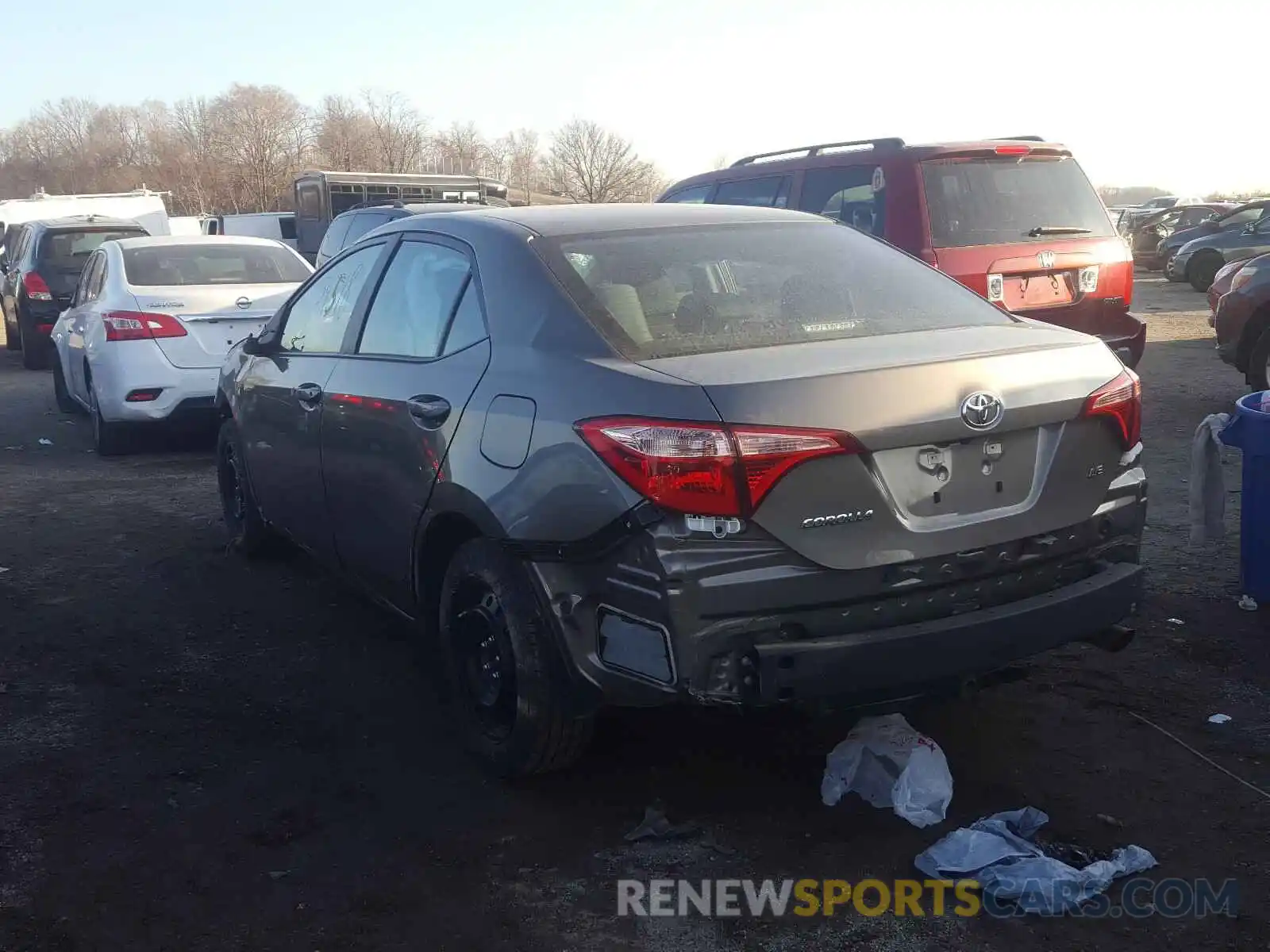 3 Photograph of a damaged car 5YFBURHE4KP937315 TOYOTA COROLLA 2019