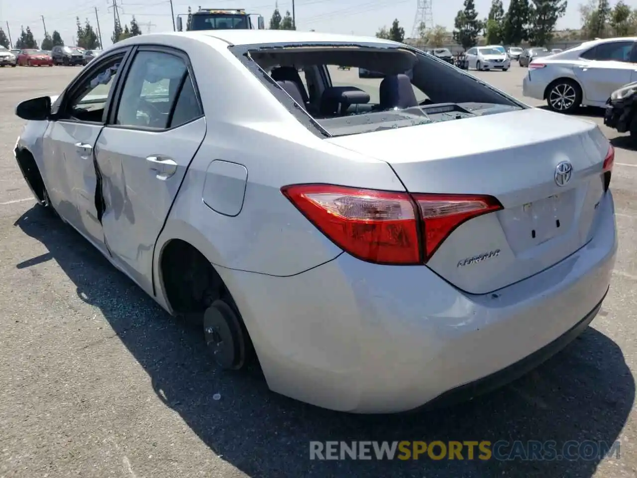 3 Photograph of a damaged car 5YFBURHE4KP937377 TOYOTA COROLLA 2019