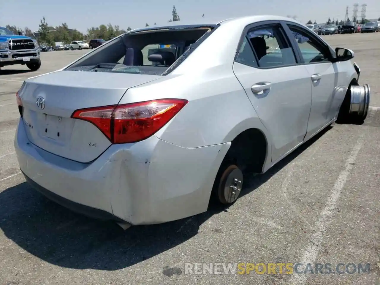 4 Photograph of a damaged car 5YFBURHE4KP937377 TOYOTA COROLLA 2019