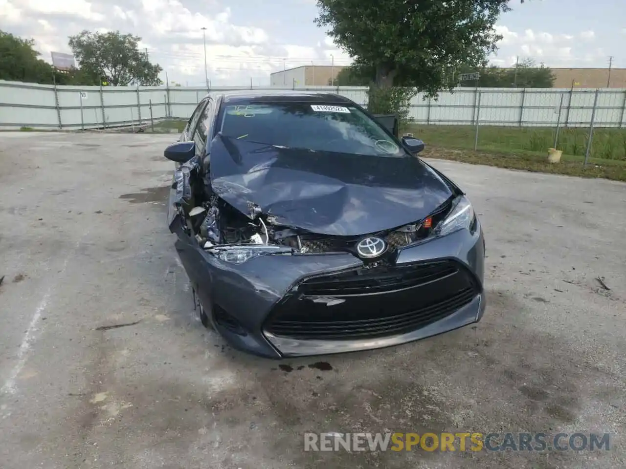 9 Photograph of a damaged car 5YFBURHE4KP937962 TOYOTA COROLLA 2019