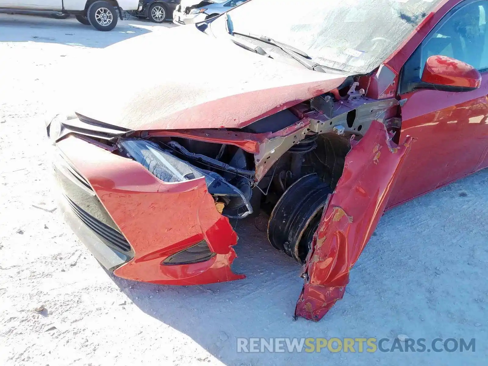 9 Photograph of a damaged car 5YFBURHE4KP939078 TOYOTA COROLLA 2019