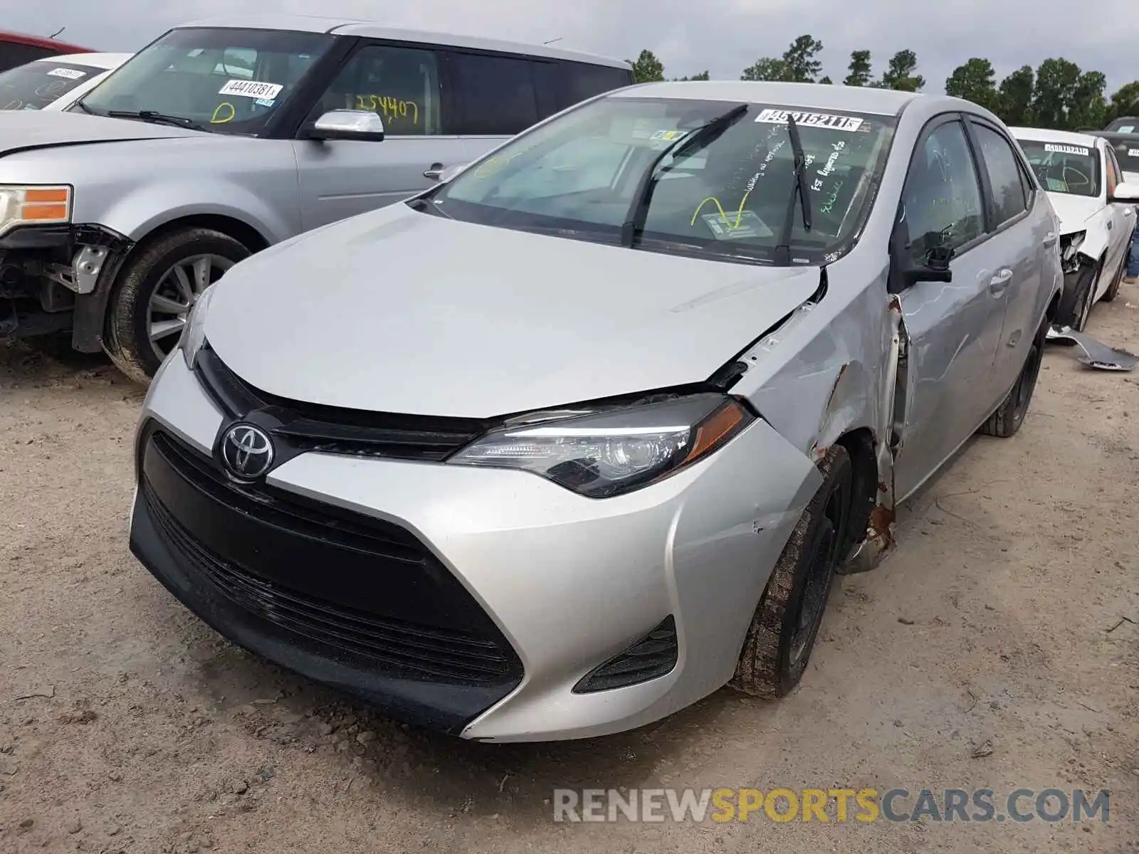 2 Photograph of a damaged car 5YFBURHE4KP939484 TOYOTA COROLLA 2019