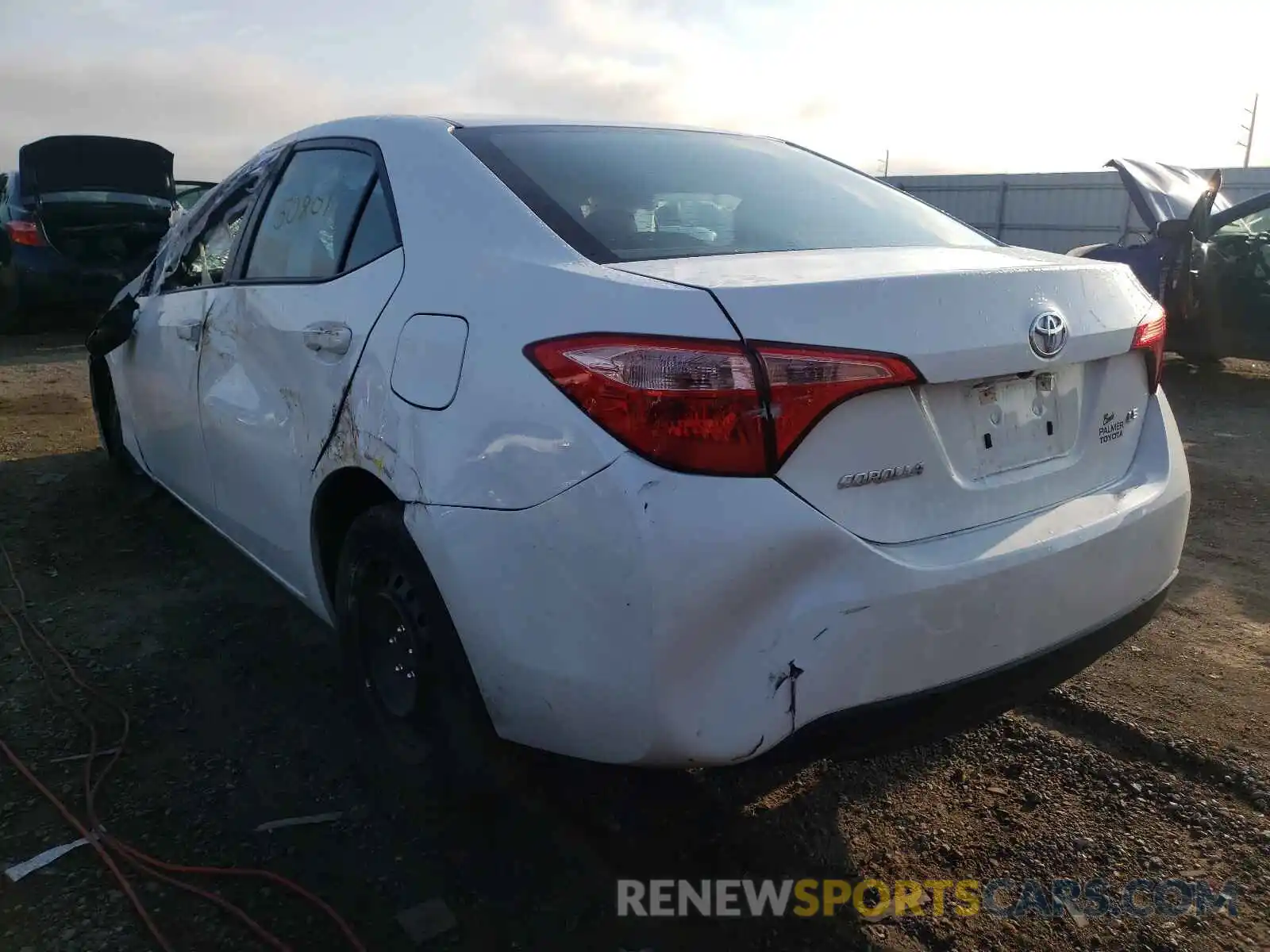 3 Photograph of a damaged car 5YFBURHE4KP939985 TOYOTA COROLLA 2019