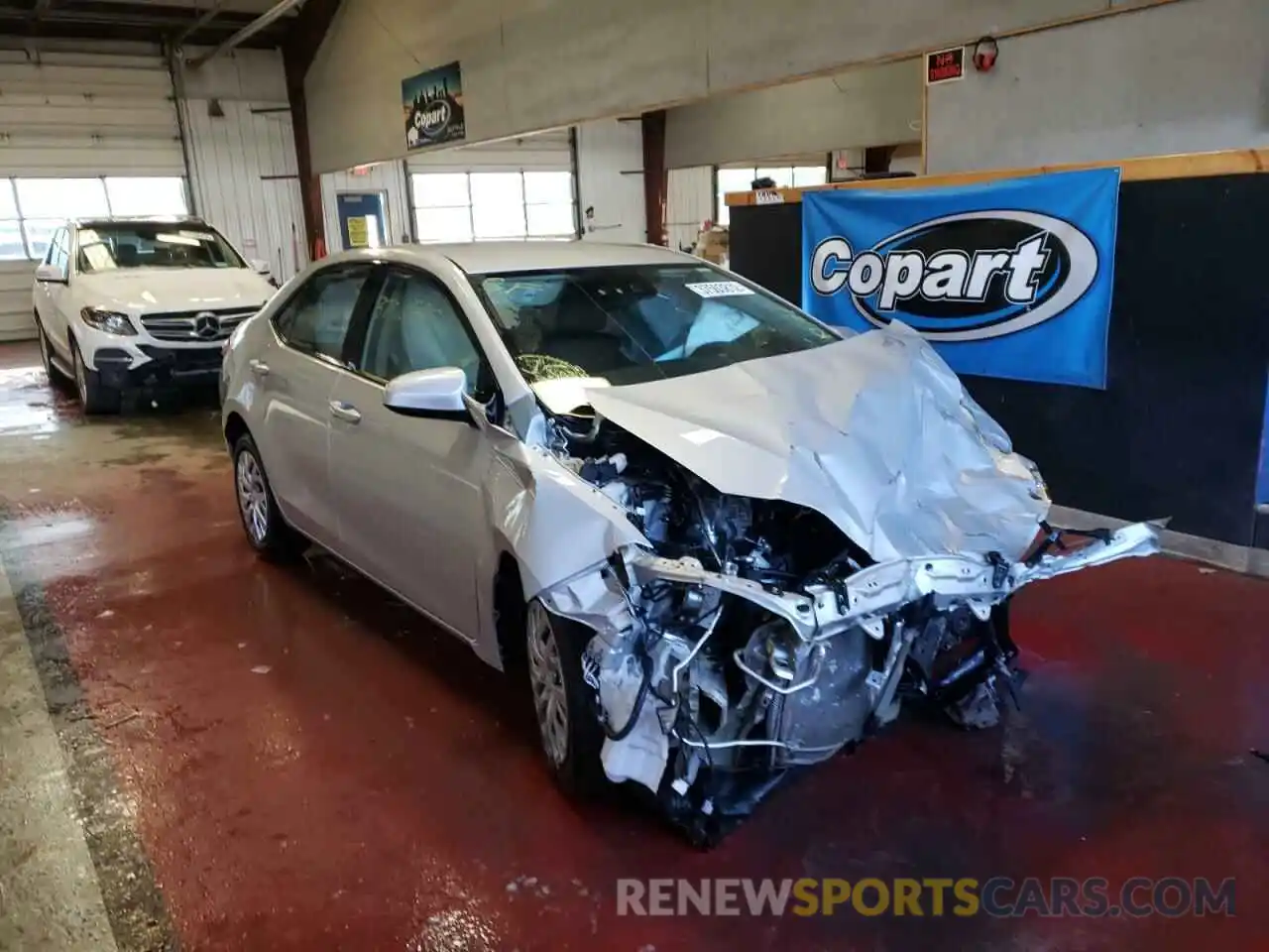 1 Photograph of a damaged car 5YFBURHE4KP941185 TOYOTA COROLLA 2019