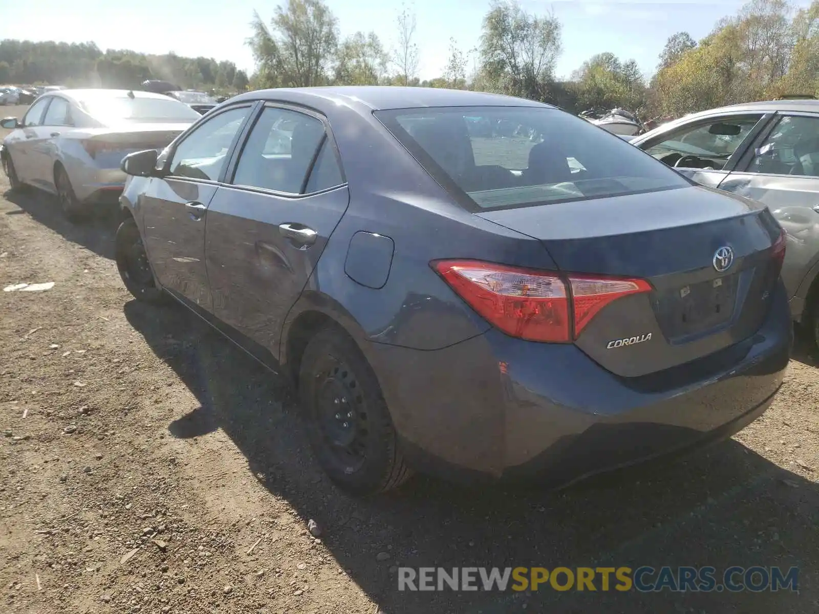 3 Photograph of a damaged car 5YFBURHE4KP941395 TOYOTA COROLLA 2019