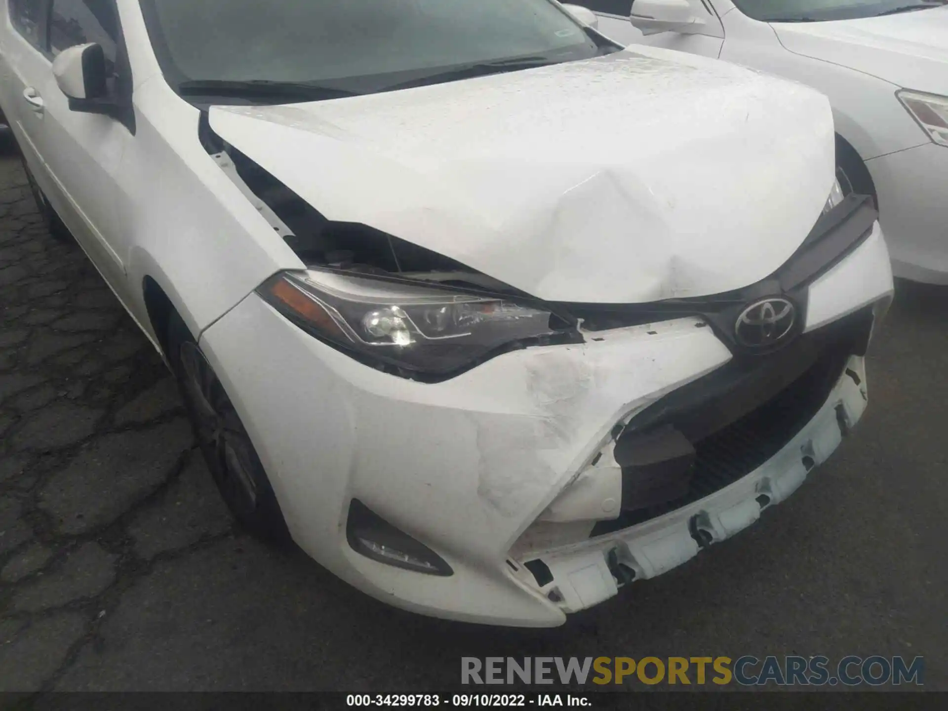 6 Photograph of a damaged car 5YFBURHE4KP943213 TOYOTA COROLLA 2019