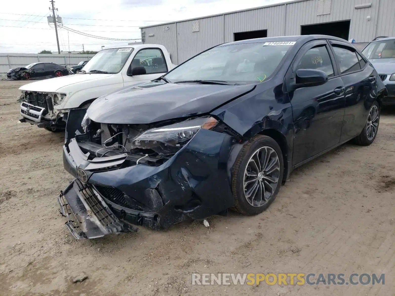 2 Photograph of a damaged car 5YFBURHE4KP943454 TOYOTA COROLLA 2019