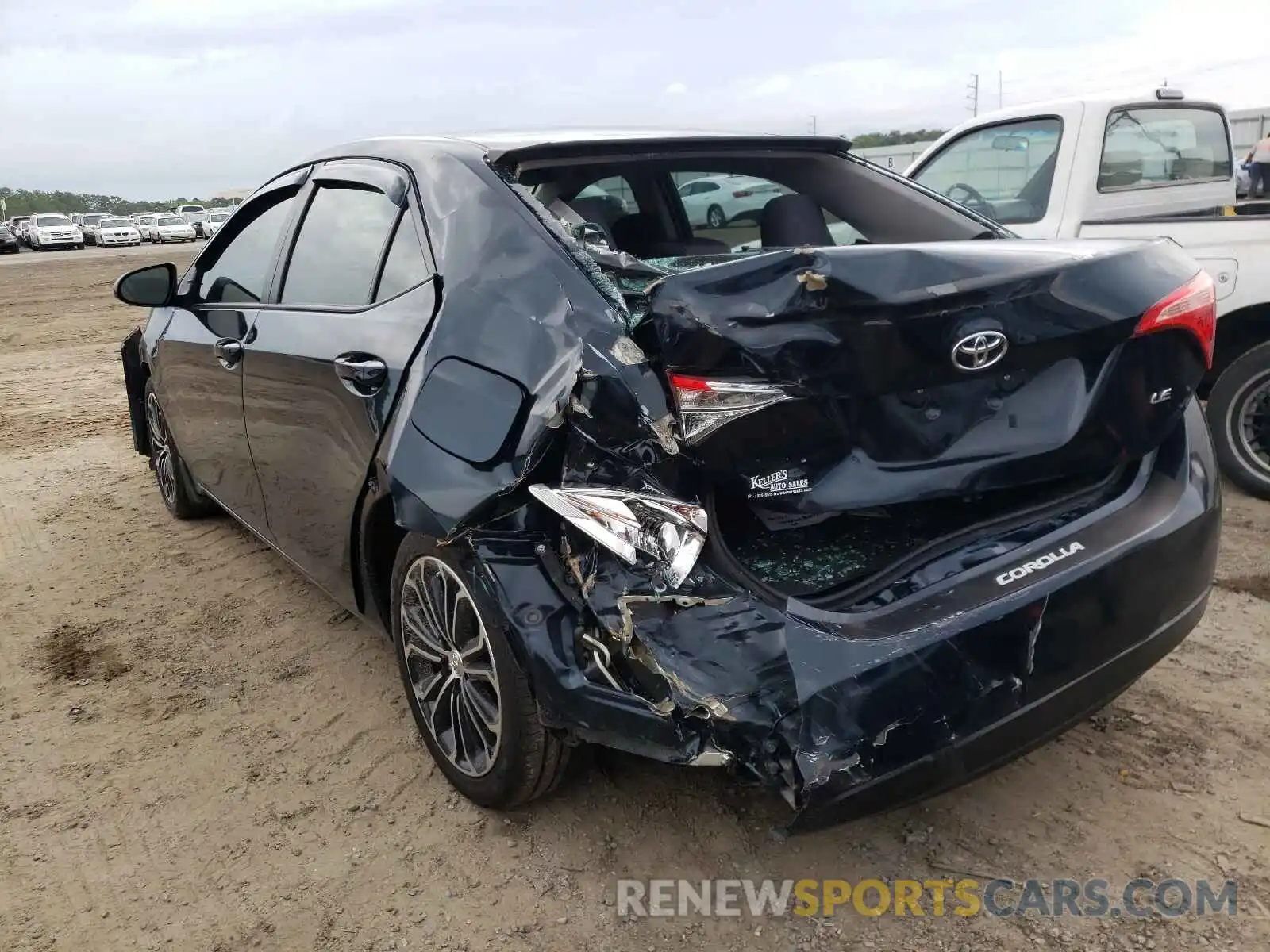 3 Photograph of a damaged car 5YFBURHE4KP943454 TOYOTA COROLLA 2019