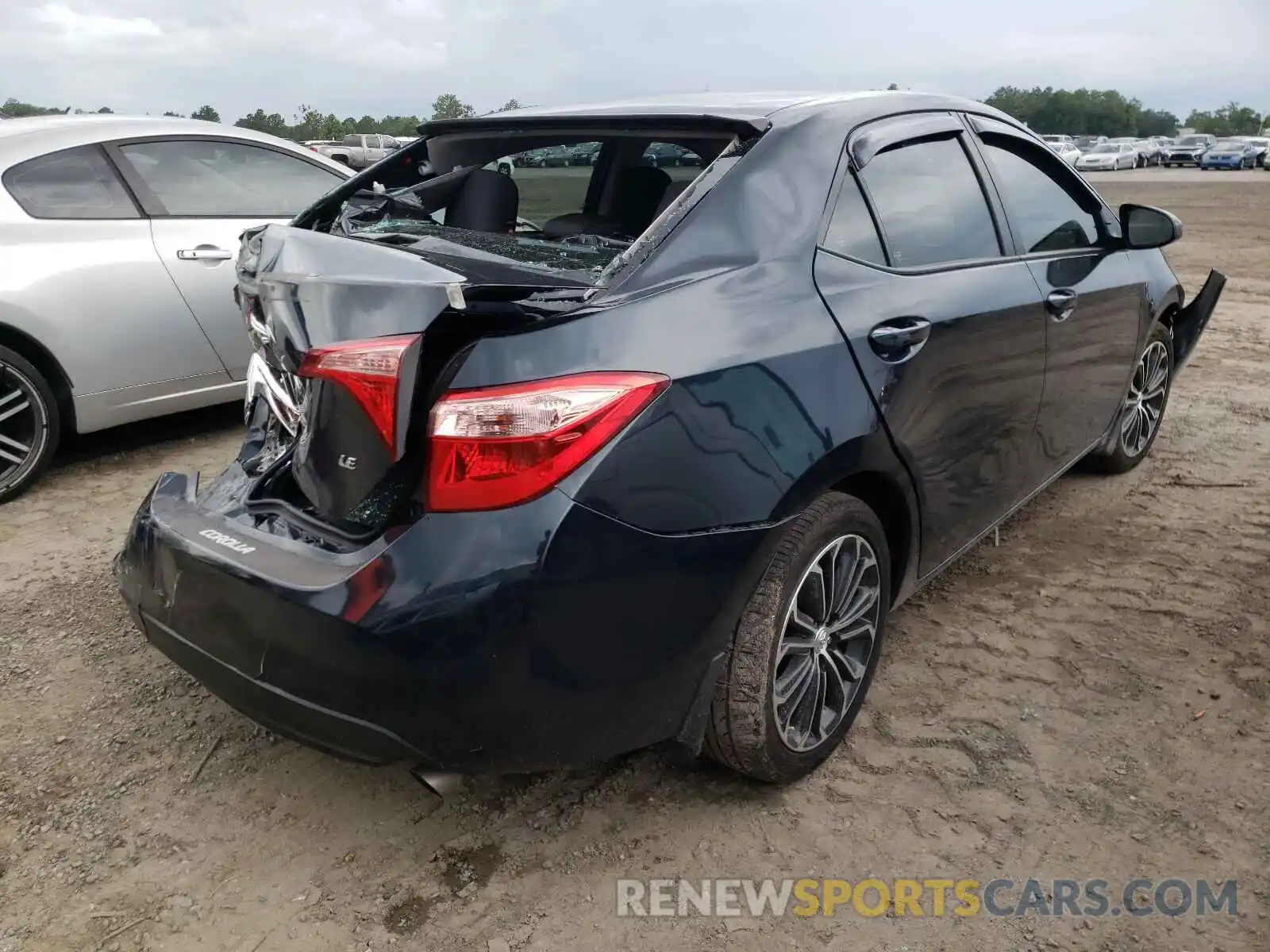 4 Photograph of a damaged car 5YFBURHE4KP943454 TOYOTA COROLLA 2019