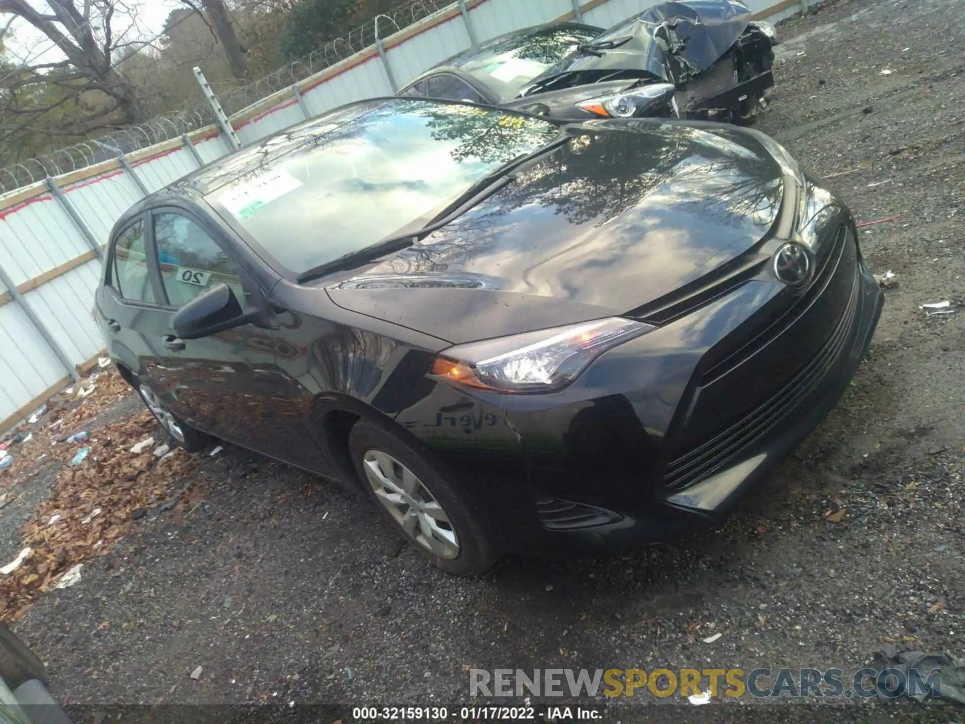 1 Photograph of a damaged car 5YFBURHE4KP943471 TOYOTA COROLLA 2019