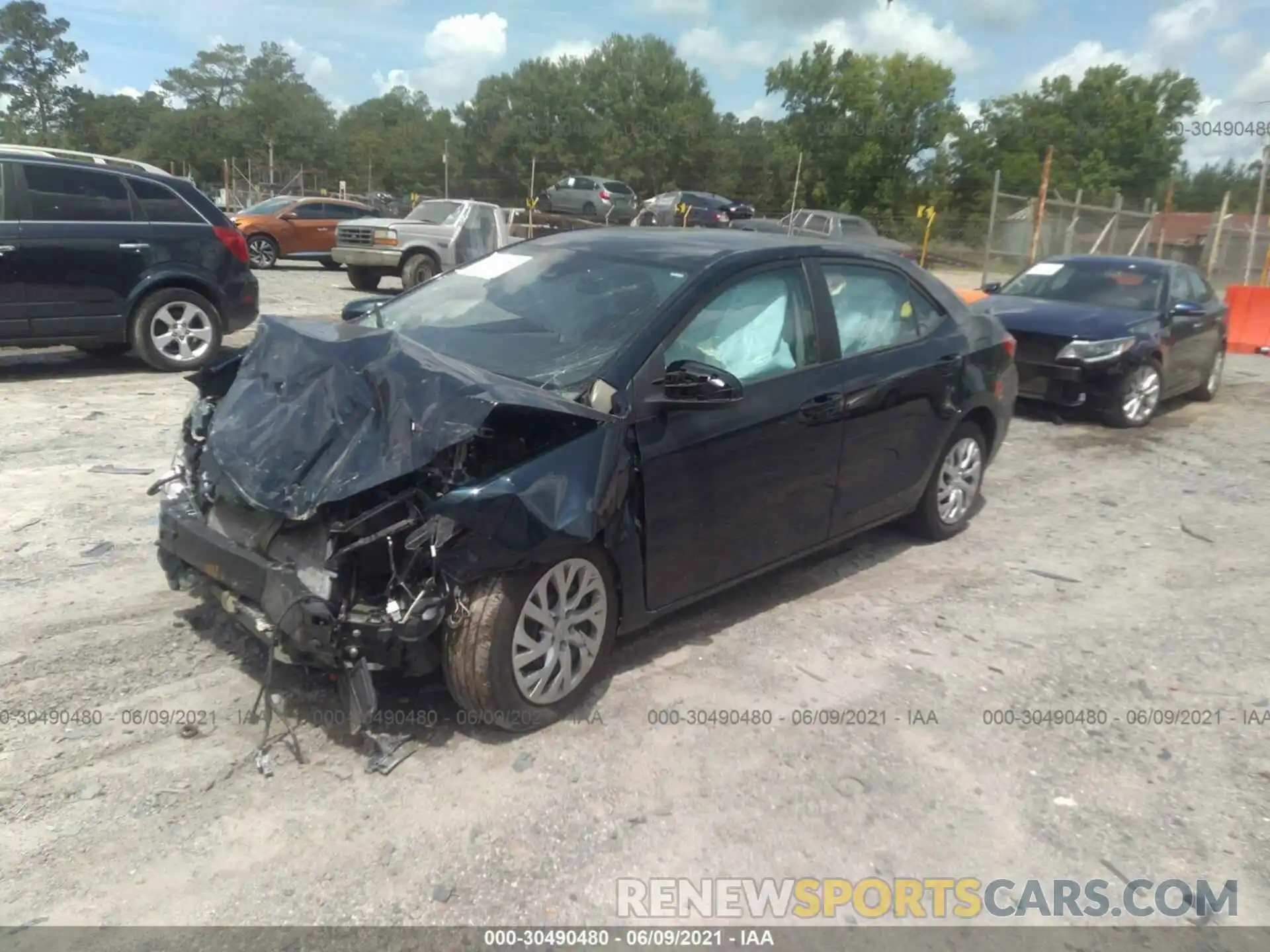 2 Photograph of a damaged car 5YFBURHE4KP943714 TOYOTA COROLLA 2019