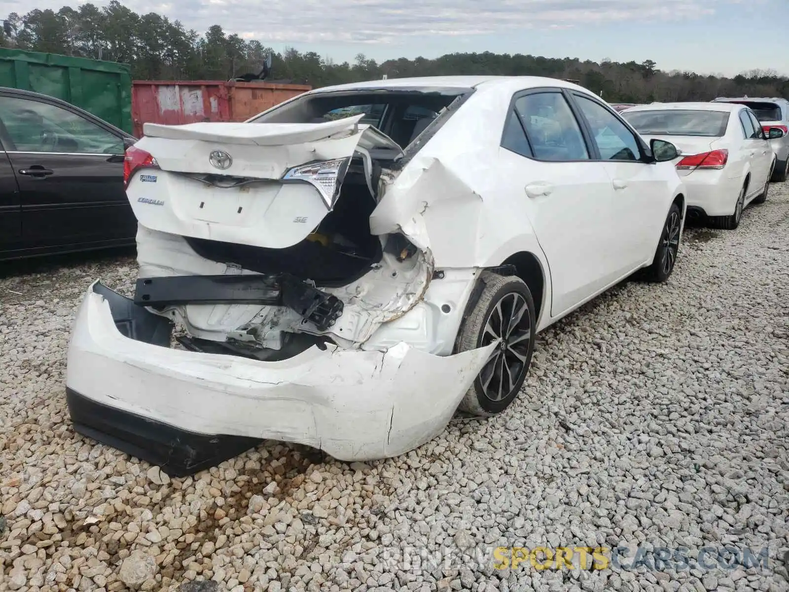 4 Photograph of a damaged car 5YFBURHE4KP944264 TOYOTA COROLLA 2019
