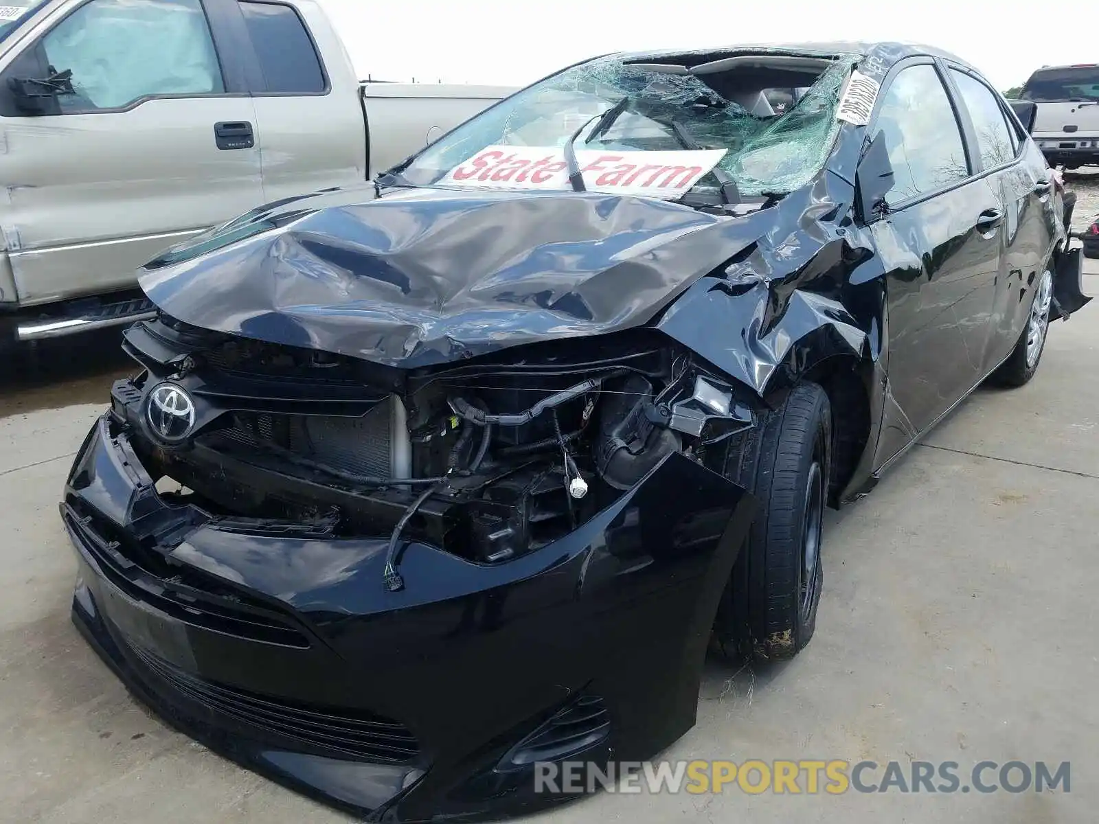 2 Photograph of a damaged car 5YFBURHE4KP944412 TOYOTA COROLLA 2019