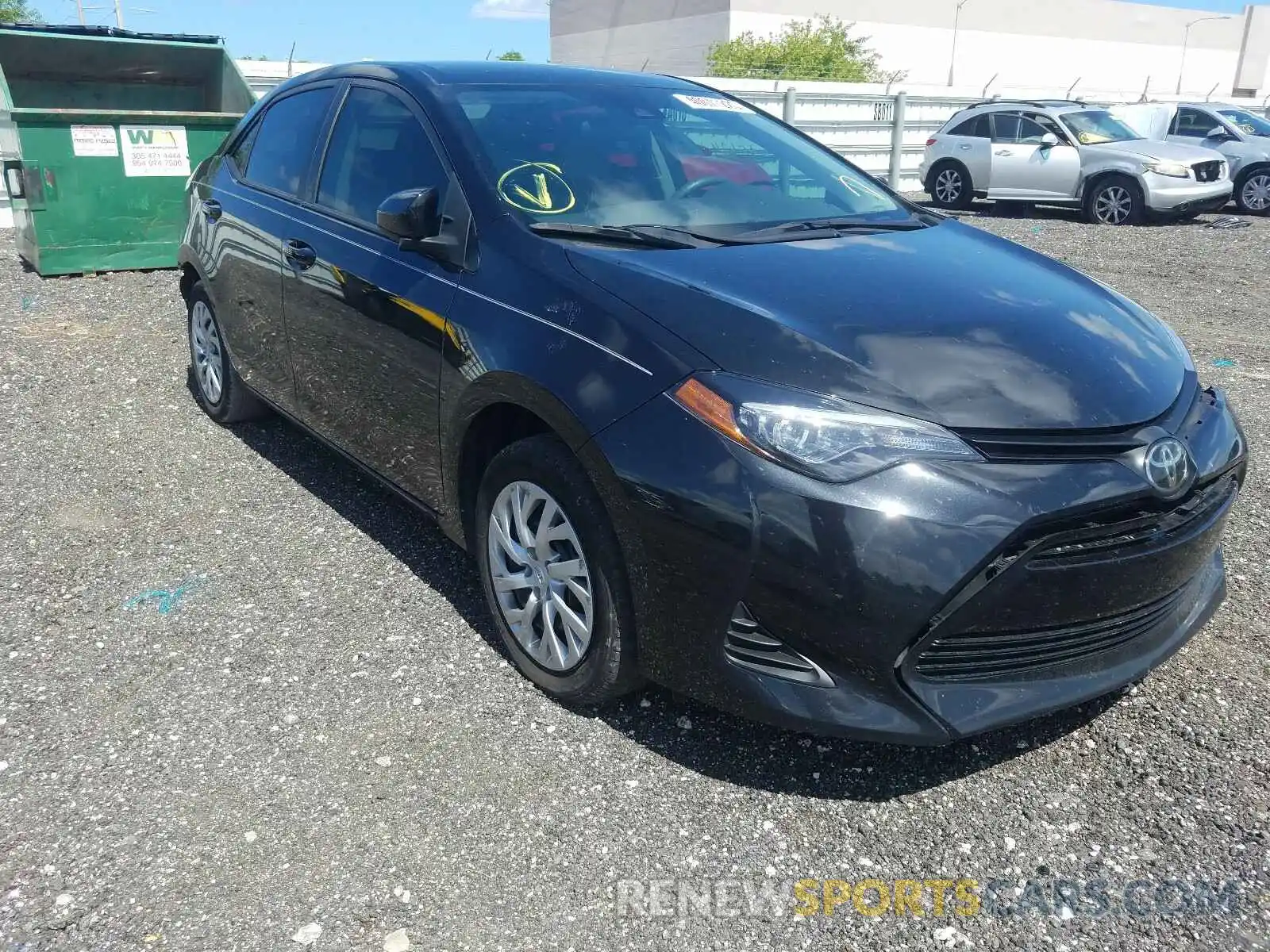 1 Photograph of a damaged car 5YFBURHE4KP944734 TOYOTA COROLLA 2019