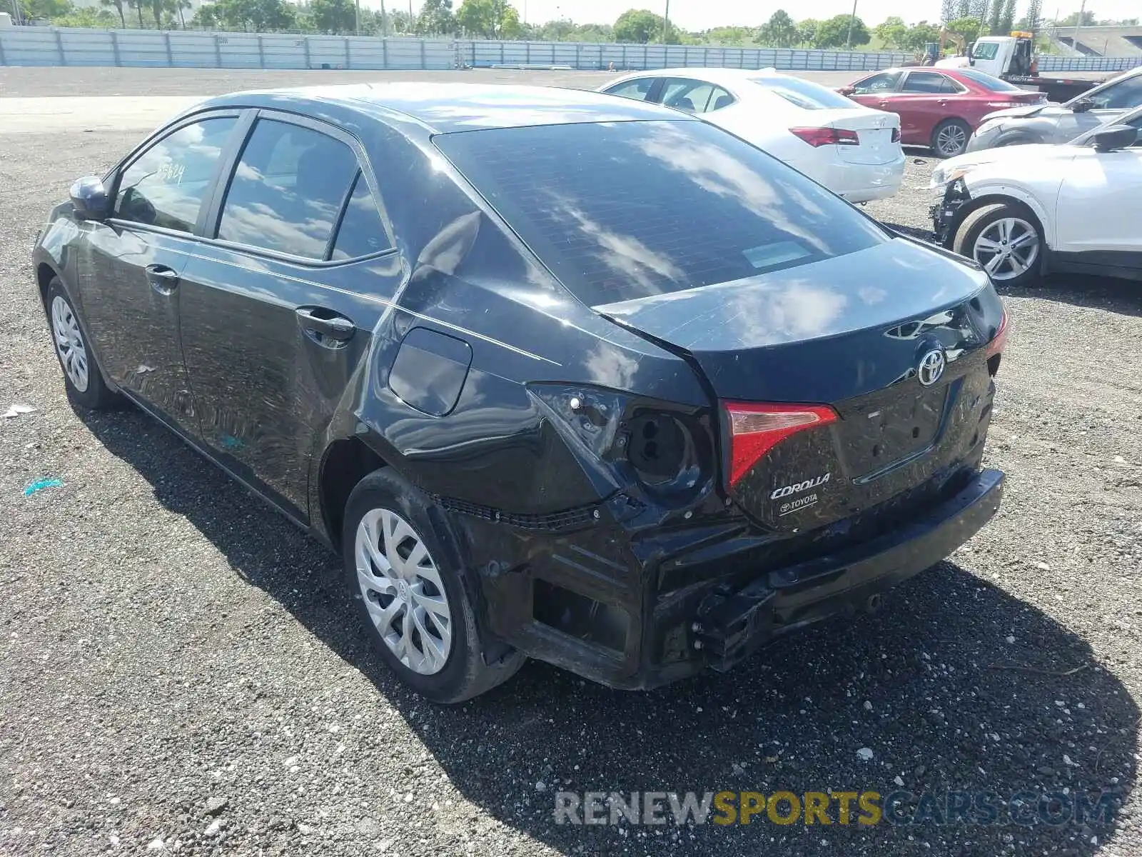 3 Photograph of a damaged car 5YFBURHE4KP944734 TOYOTA COROLLA 2019