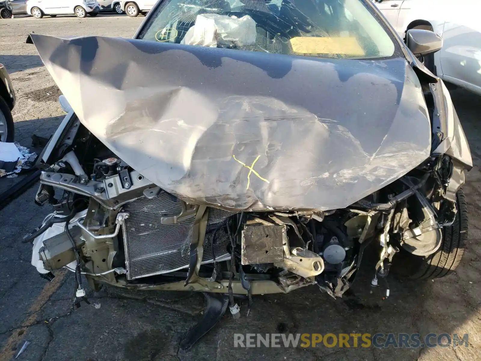 9 Photograph of a damaged car 5YFBURHE4KP944796 TOYOTA COROLLA 2019