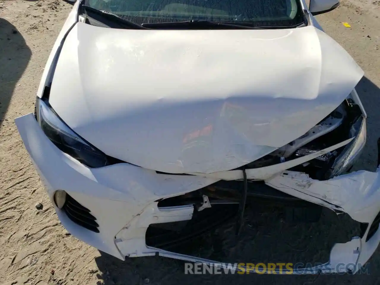 11 Photograph of a damaged car 5YFBURHE4KP945091 TOYOTA COROLLA 2019