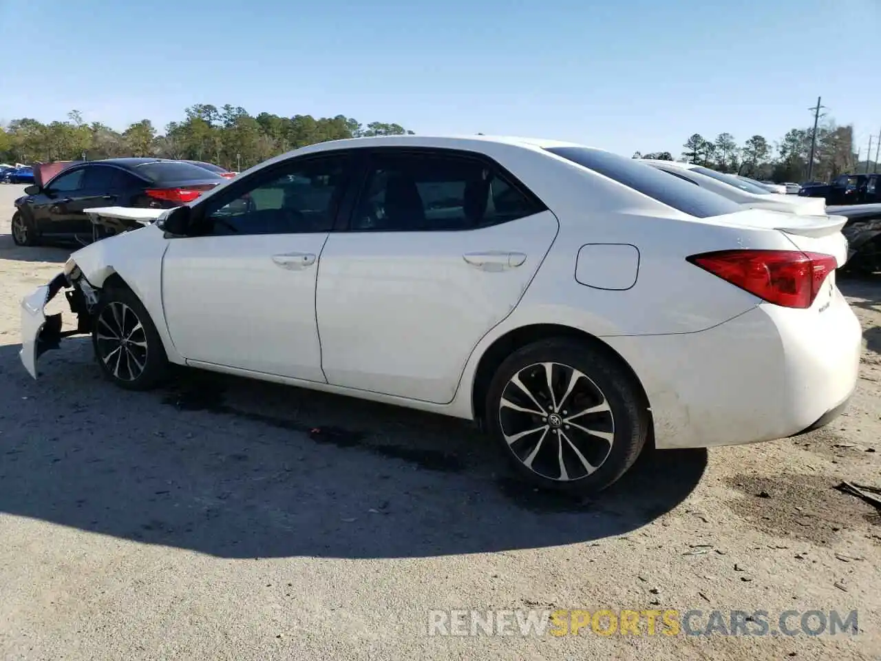 2 Photograph of a damaged car 5YFBURHE4KP945091 TOYOTA COROLLA 2019