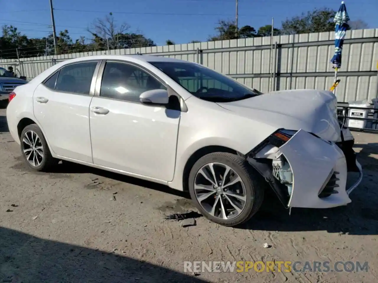 4 Photograph of a damaged car 5YFBURHE4KP945091 TOYOTA COROLLA 2019