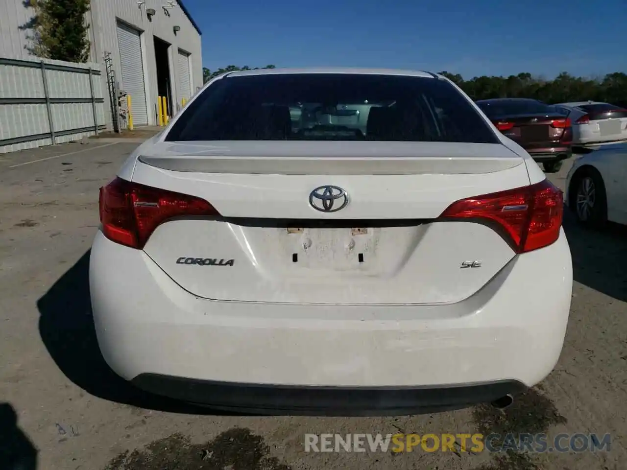 6 Photograph of a damaged car 5YFBURHE4KP945091 TOYOTA COROLLA 2019