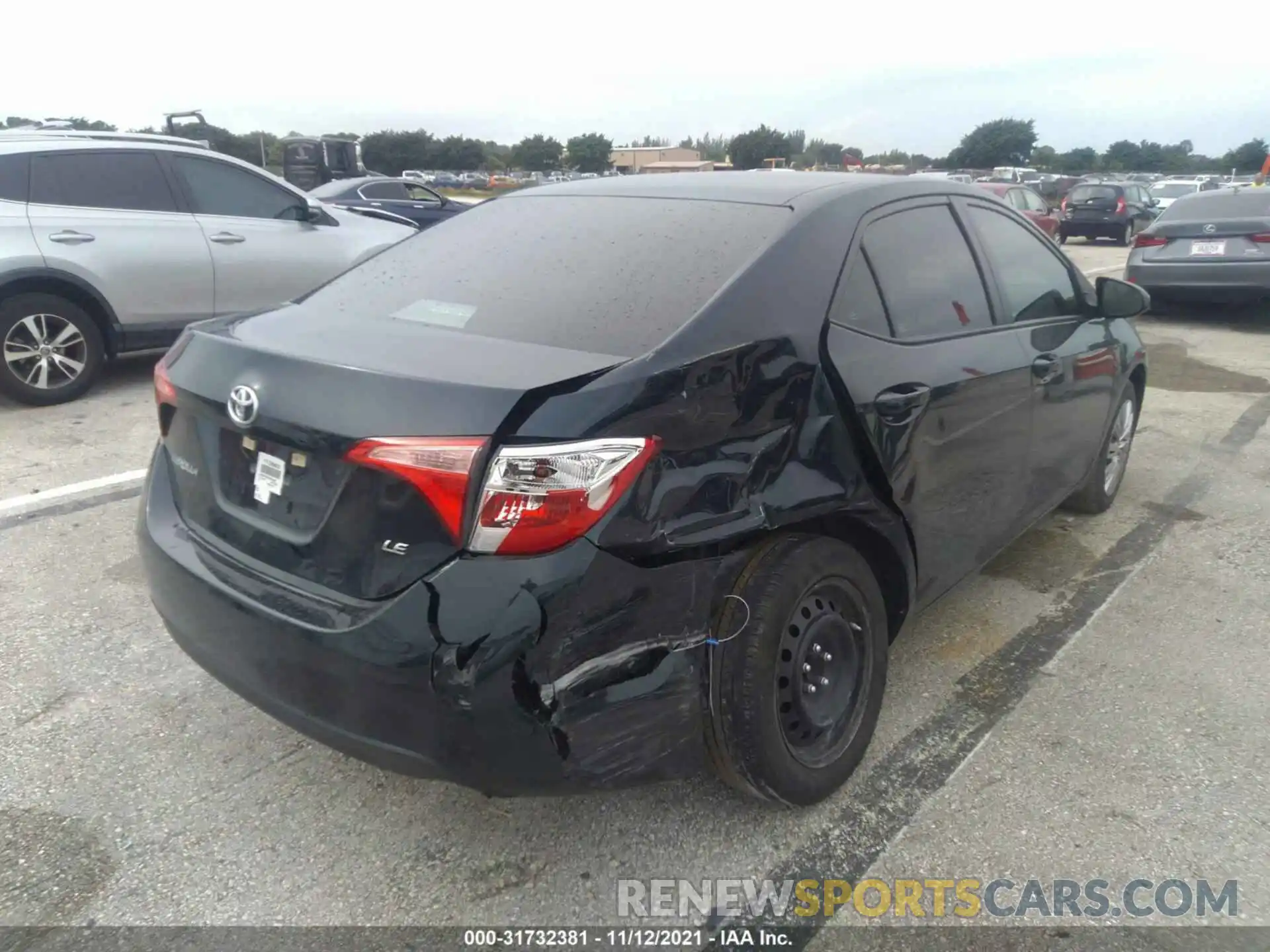 6 Photograph of a damaged car 5YFBURHE4KP945608 TOYOTA COROLLA 2019