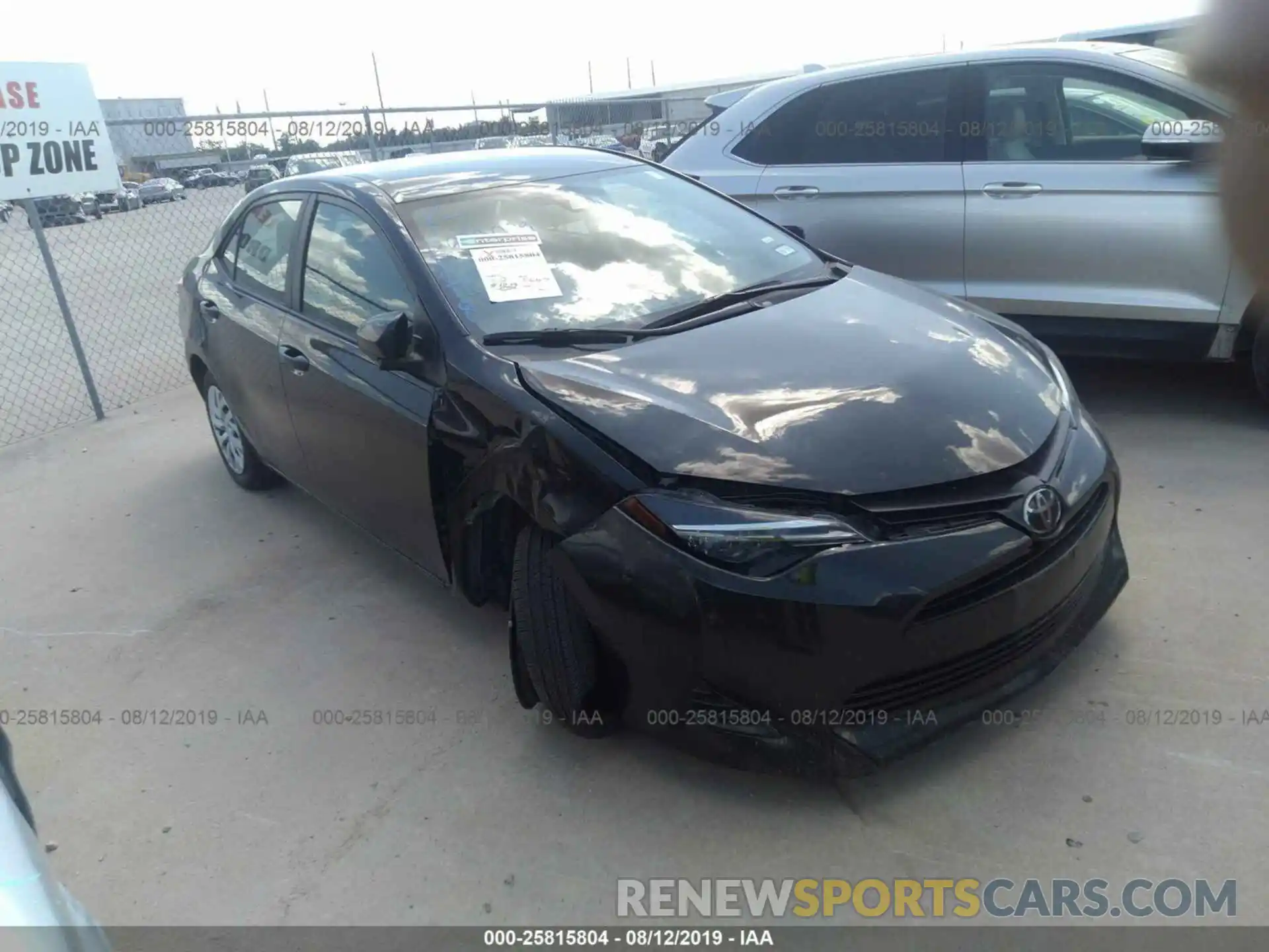 1 Photograph of a damaged car 5YFBURHE4KP946046 TOYOTA COROLLA 2019