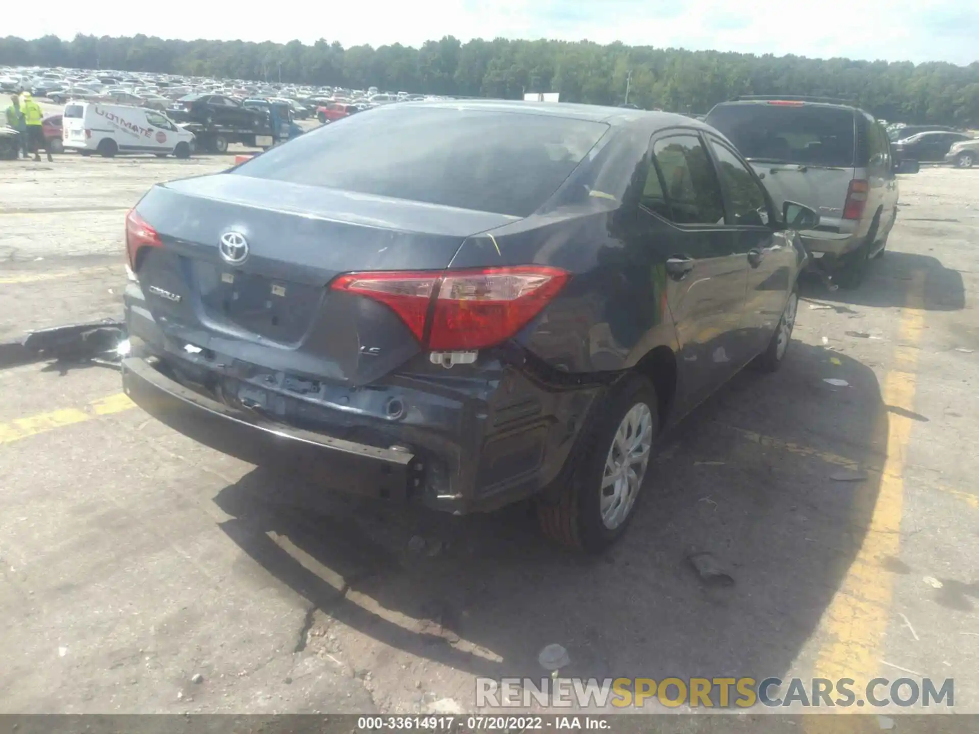 4 Photograph of a damaged car 5YFBURHE4KP946225 TOYOTA COROLLA 2019