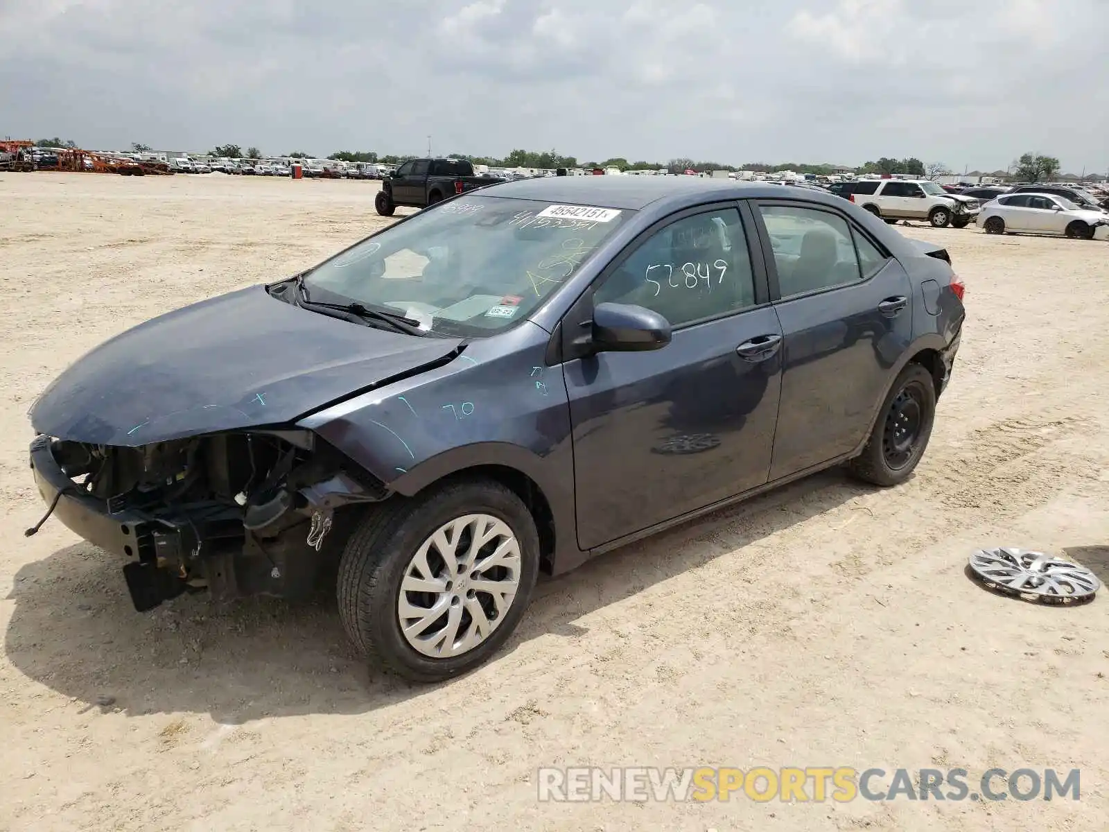 2 Photograph of a damaged car 5YFBURHE4KP946399 TOYOTA COROLLA 2019