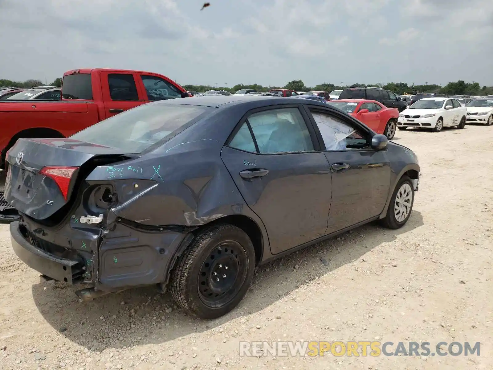 4 Photograph of a damaged car 5YFBURHE4KP946399 TOYOTA COROLLA 2019